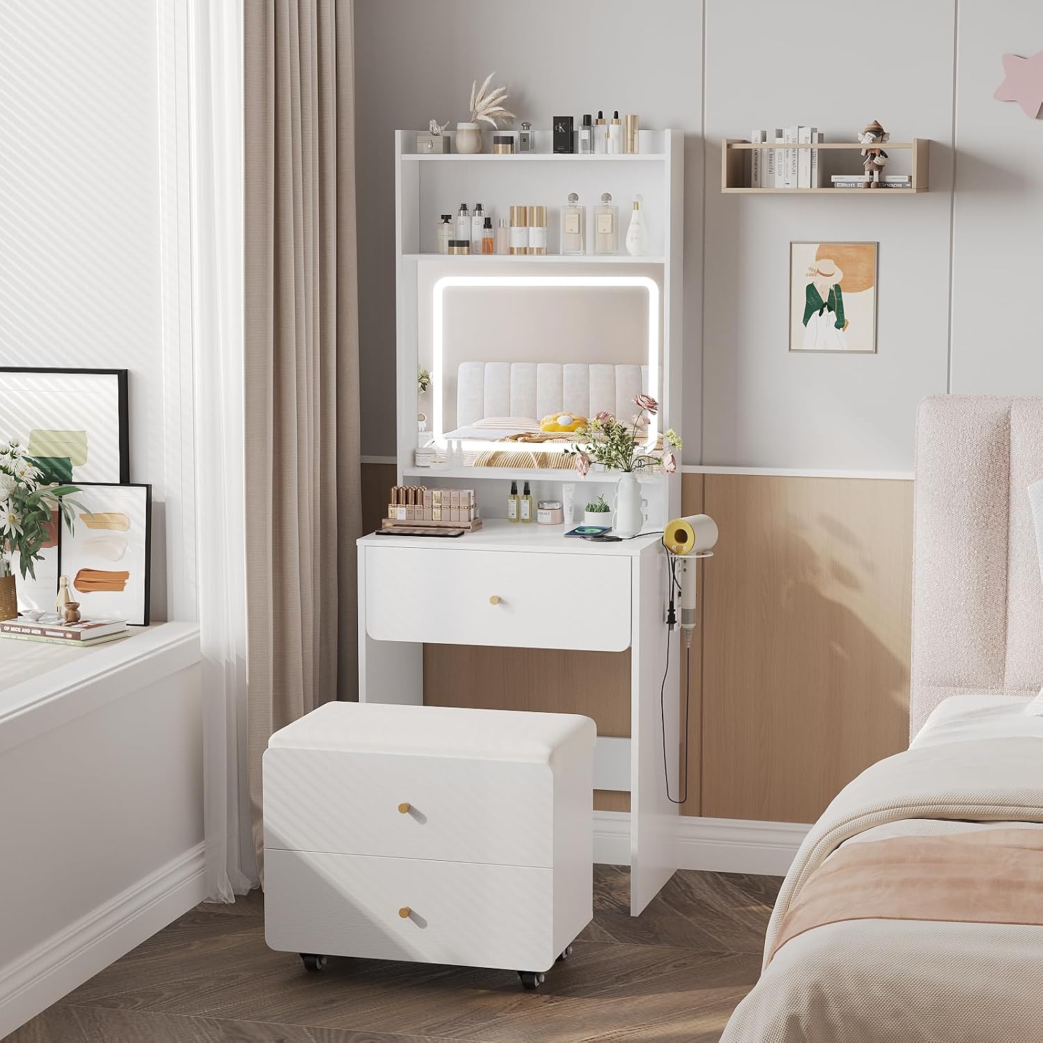 Coiffeuse avec miroir et éclai - Desk Setup Minimalist avis et prix